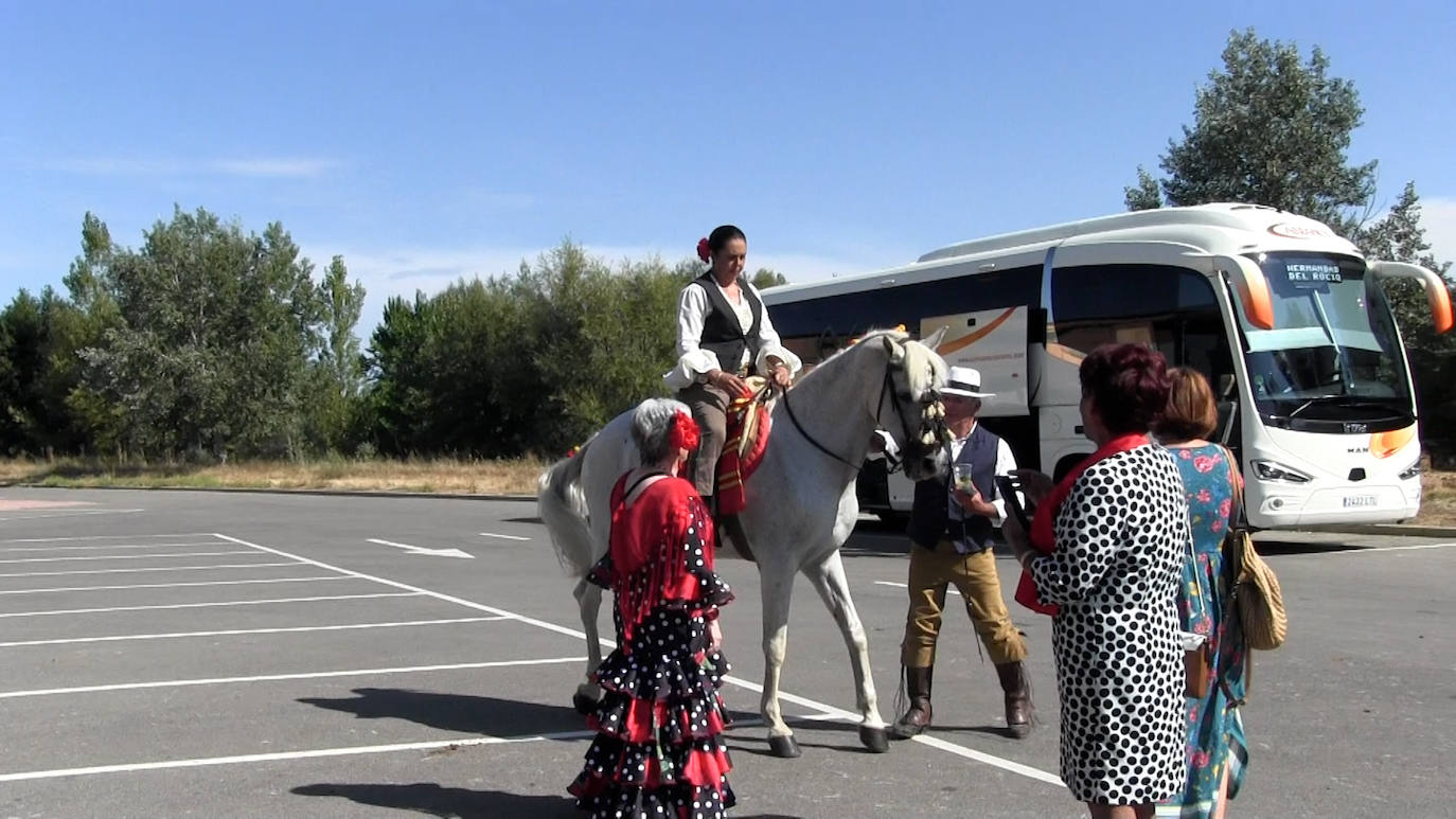 Imágenes de la II Fiesta Rociera de Sahagún.