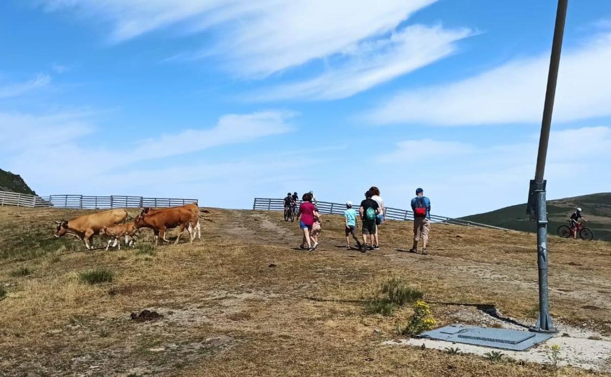 Nuevas actividades de verano en la estación de esquí de Leitariegos.