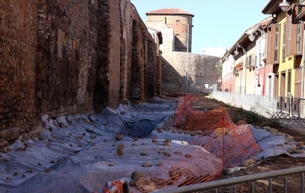 Patrimonio autoriza el proyecto del Ayuntamiento para solucionar la peatonalización de la calle Carreras.