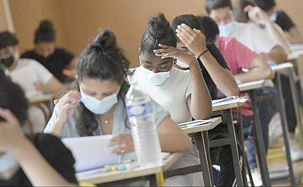 Alumnos en bachillerato.