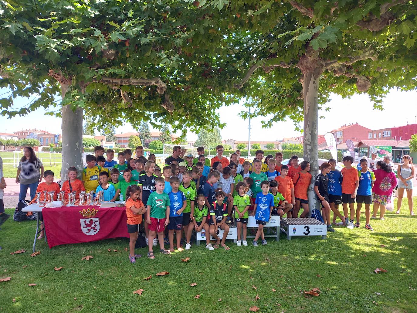 I Corro de Lucha Leonesa celebrado en Santa María del Páramo.