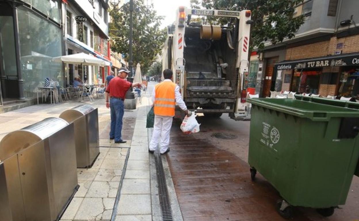 Recogida de basuras en Ponferrada. 