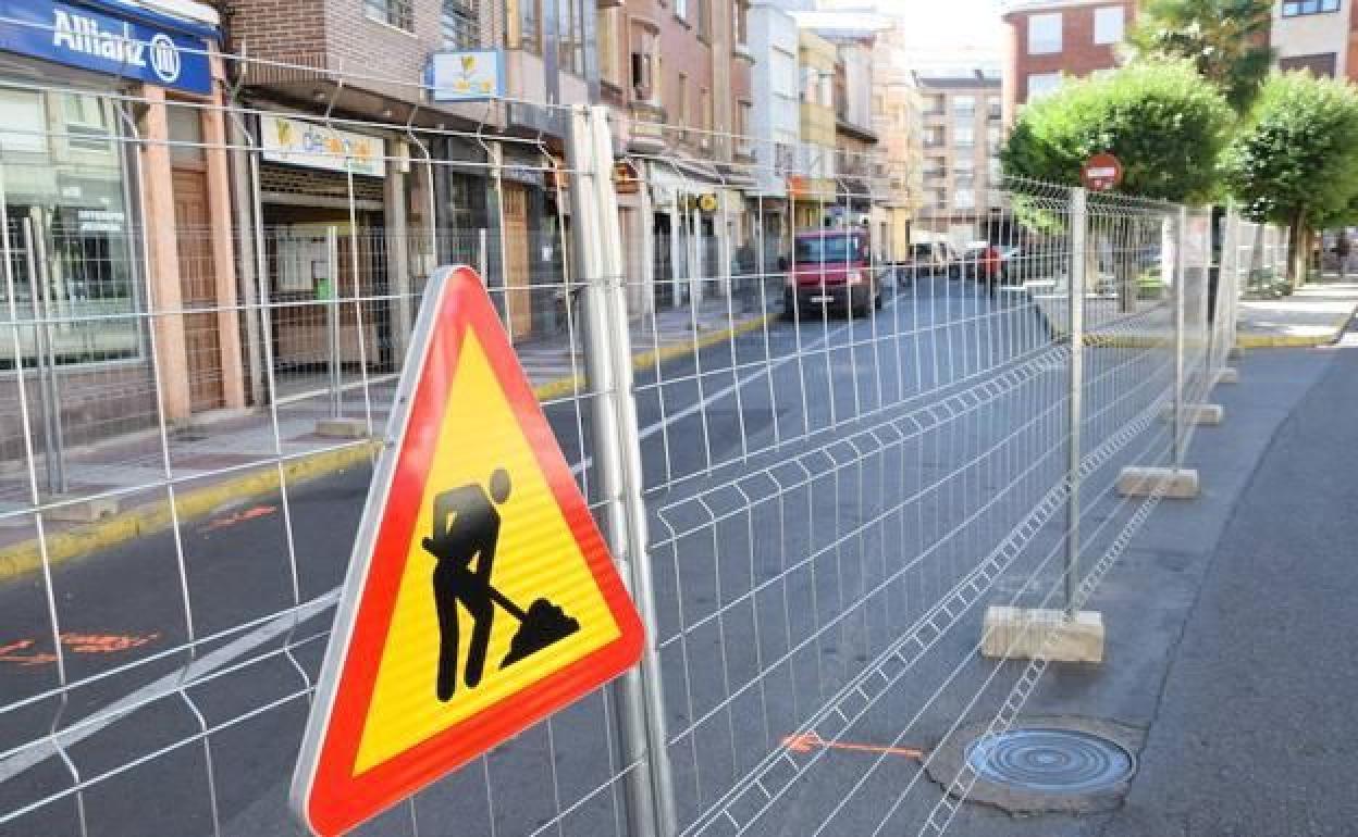 El Ayuntamiento acometerá un plan de aceras. por más de medio millón de euros. 