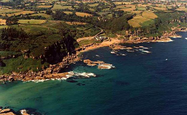 Playa de Estaño, Gijón, Asturias.