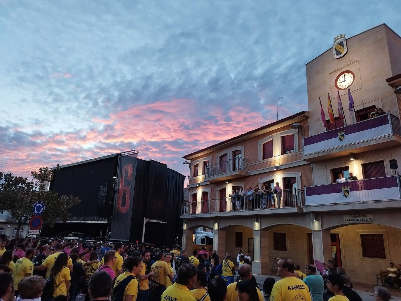 Primer día de fiestas patronales en Valencia de Don Juan.