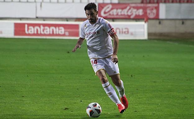 Galería. Julen Castañeda salió de inicio en la Cultural.