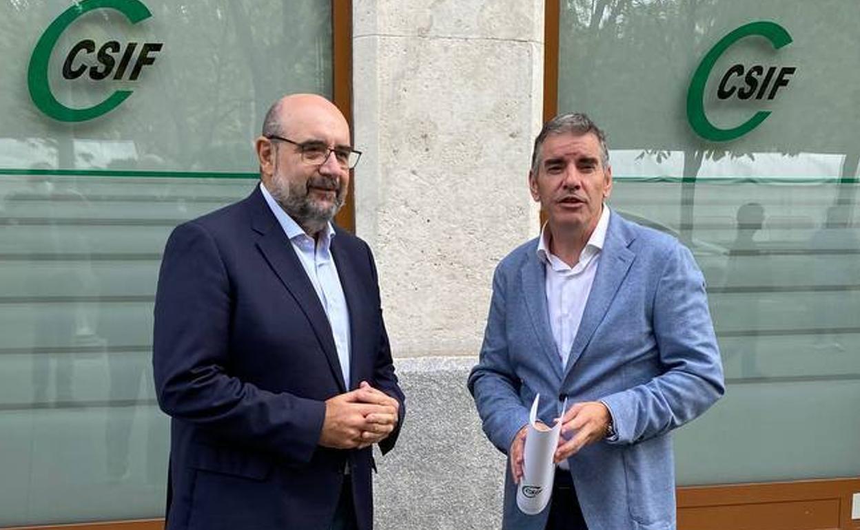 Miguel Borra y Benjamín Castro han ofrecido una rueda de prensa en Valladolid para anunciar una manifestación el próximo 24 de septiembre en Madrid. 