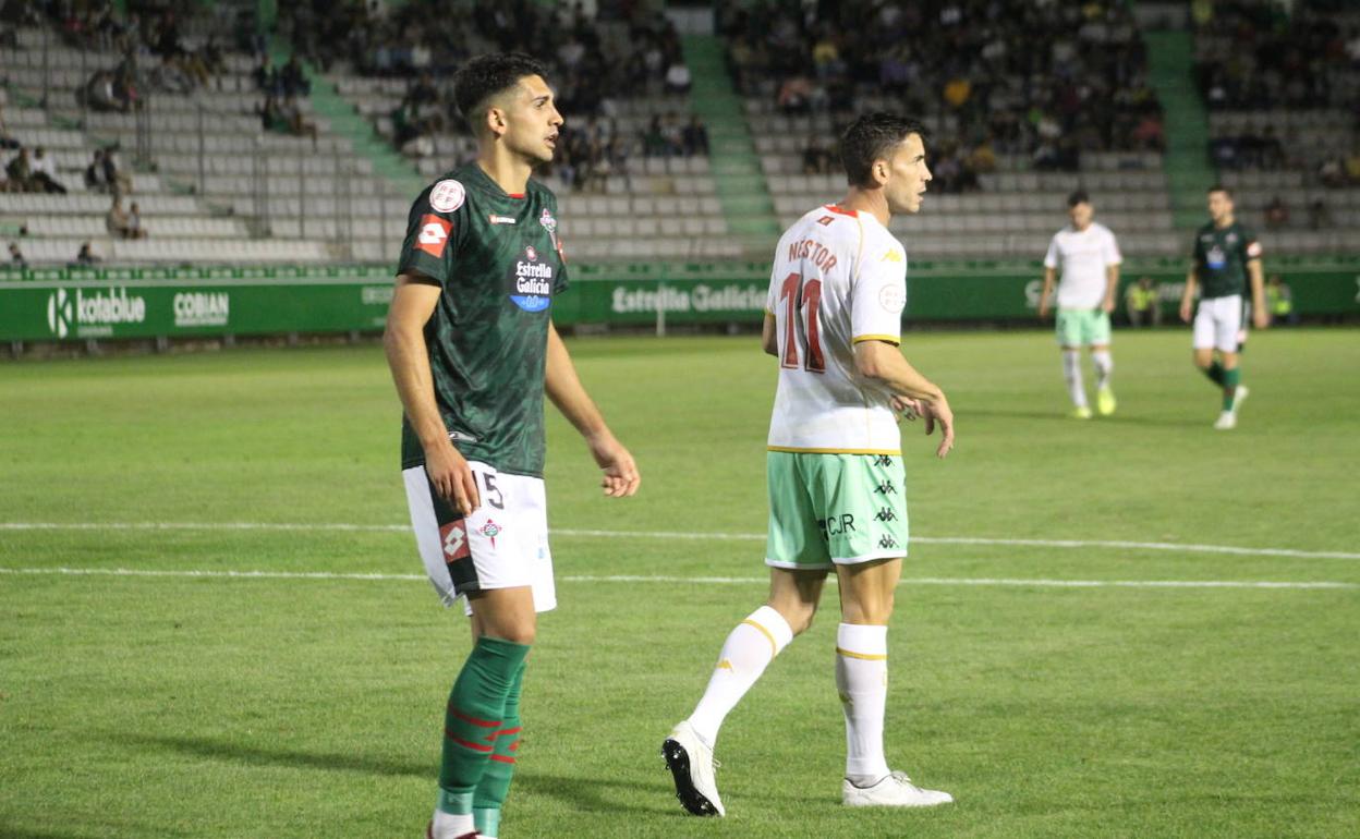 Un instante del partido disputado en Ferrol.