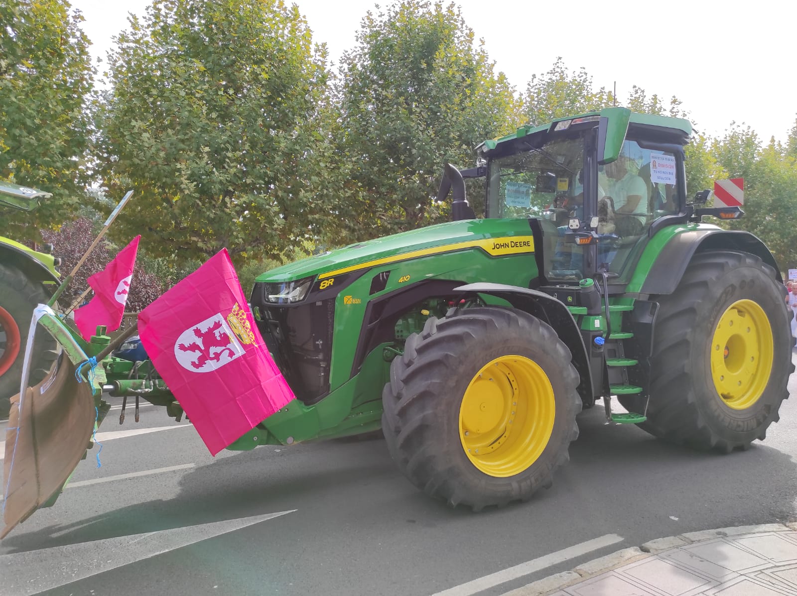 Organizaciones agrarias y de regantes se suman a la convocatoria de manifestación contra el desembalse de agua de León hacia Portugal. 