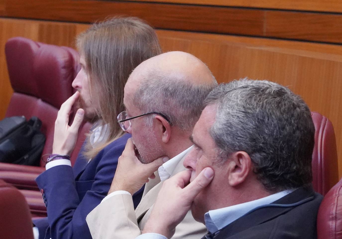 Primera sesión del pleno de las Cortes de Castilla y León, que comienza con las preguntas orales de la sesión de control al Ejecutivo..