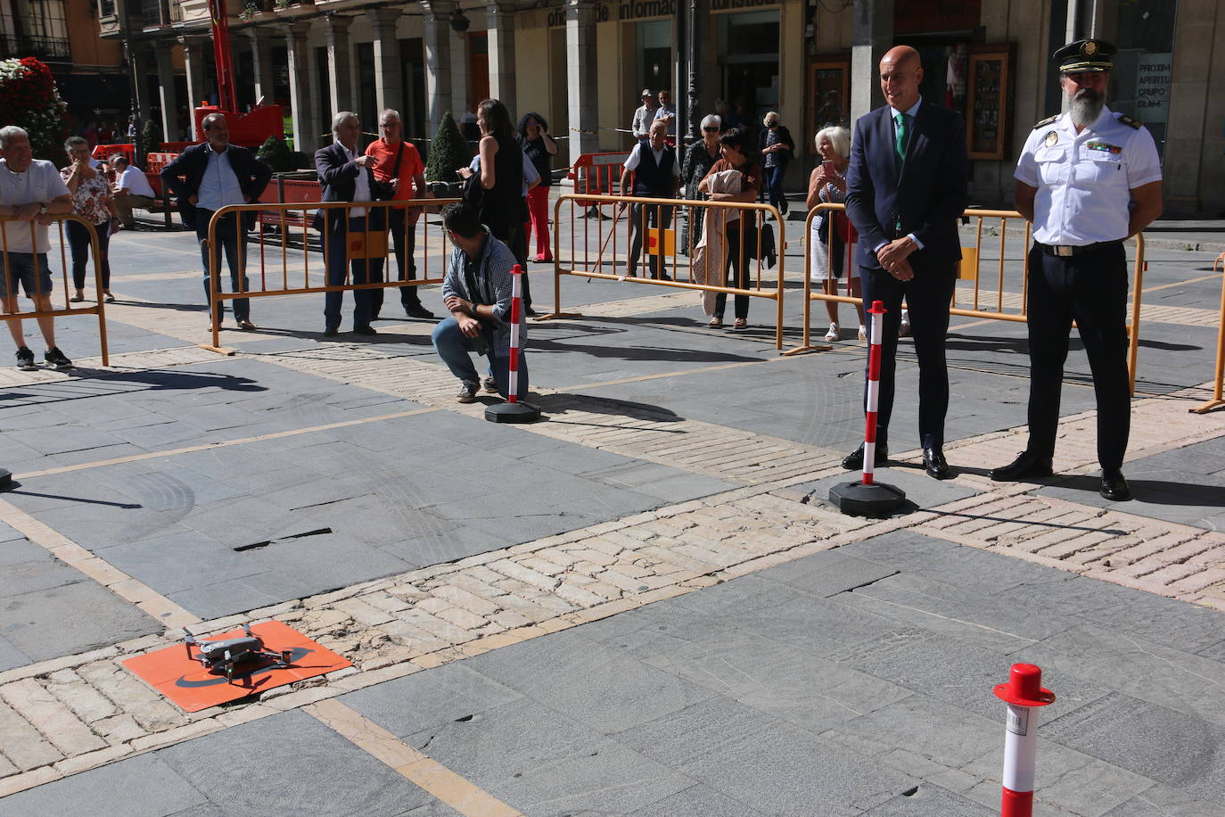 Primer vuelo en la capital de la Unidad de Drones de la Policía. 