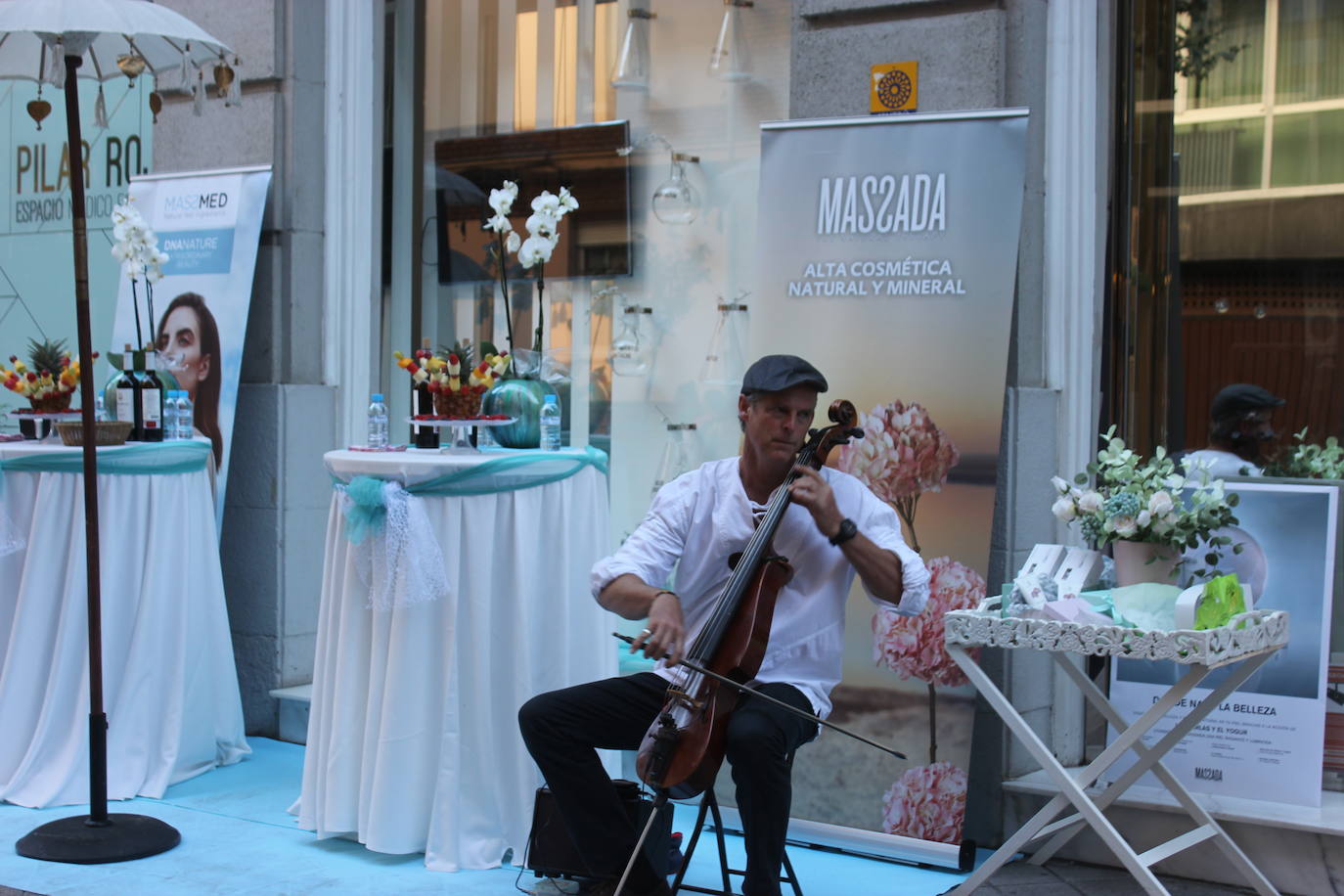 Las actividades especiales durante el jueves y el viernes en el centro de Pilar Rojo por la semana de la belleza. 