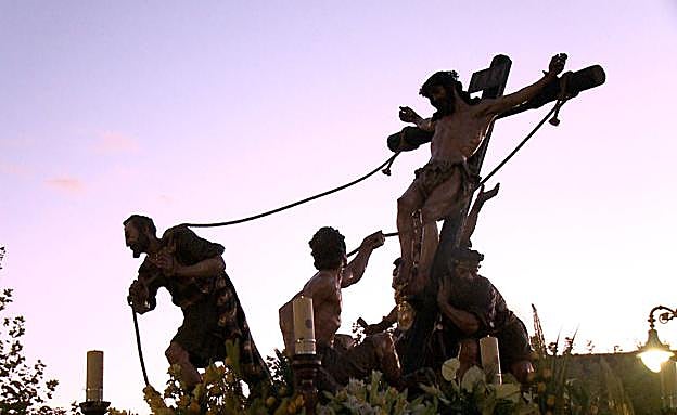 Galería. Paso de la Exaltación de la Cruz.