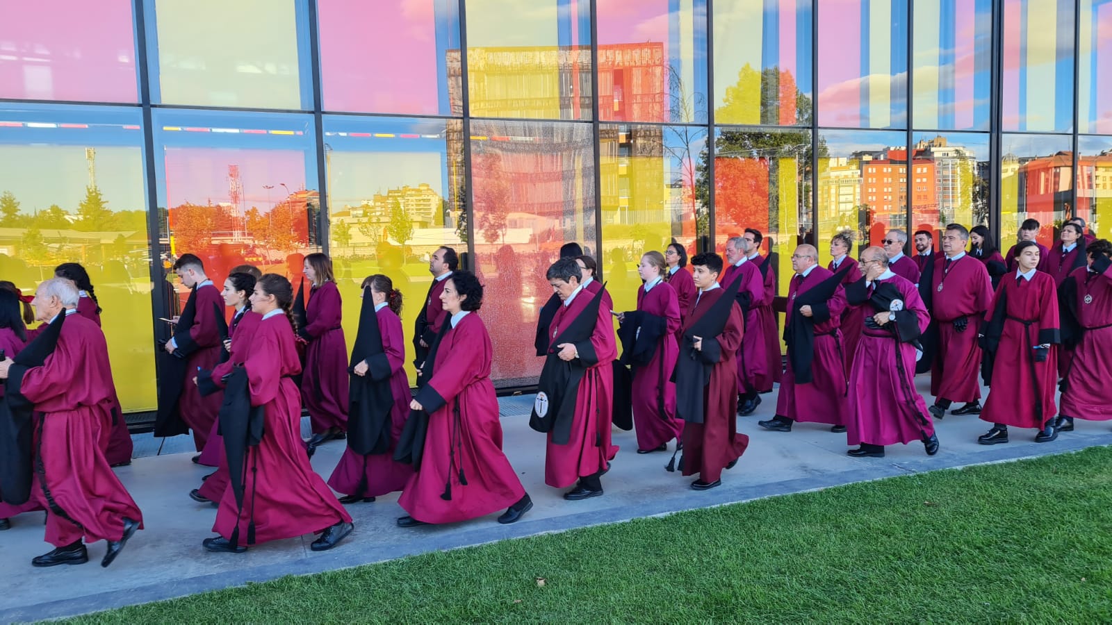 Fotos: Salida de la procesión magna de León