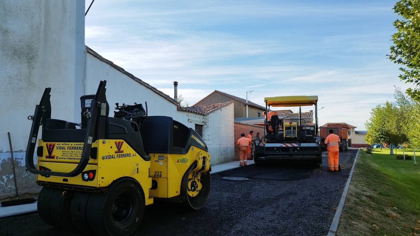 Comienzan las obras del Fondo de Cooperación en Valencia de Don Juan. 
