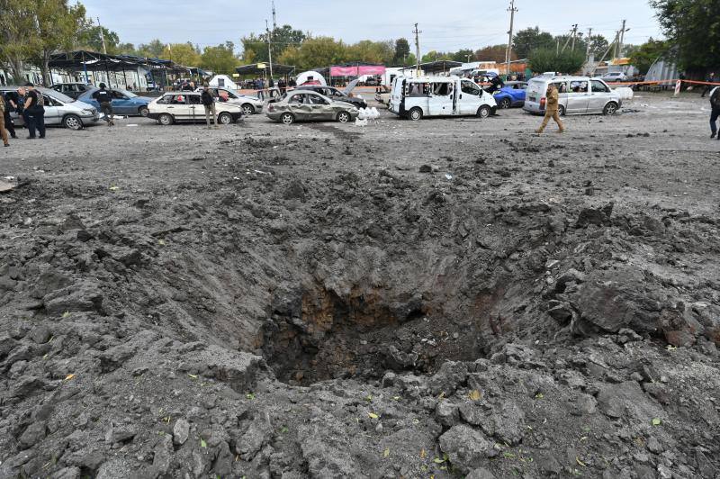 Fotos: Al menos 25 muertos en un ataque ruso a un «convoy humanitario» en Zaporiyia