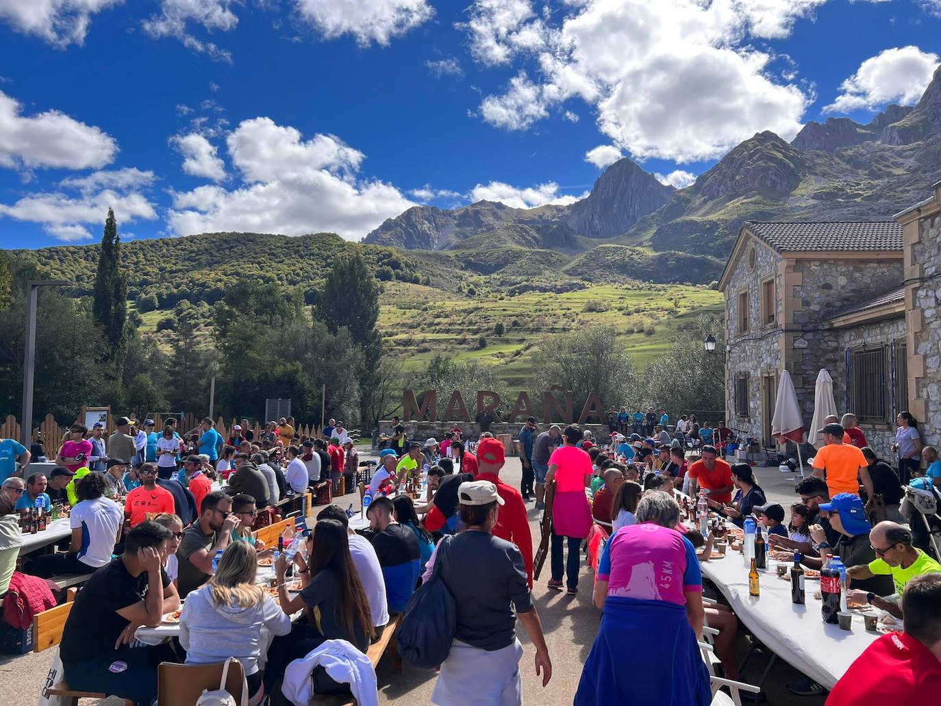 Alrededor de 200 corredores participan en el V Trail de Mampodre.