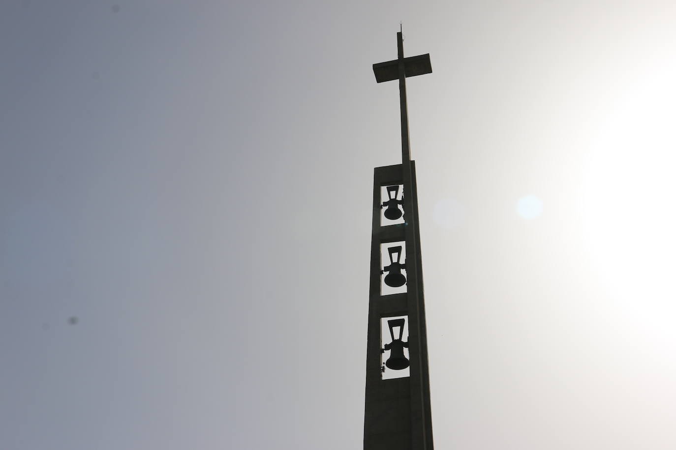 La celebración volvía a 'salir' al parque anexo a la Basílica, tras unos años donde las restricciones obligaron a llevarla a cabo en el interior del templo.