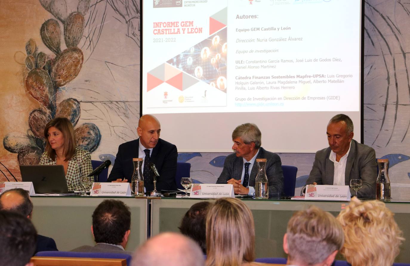 Presentación del informe GEM en la Universidad de León