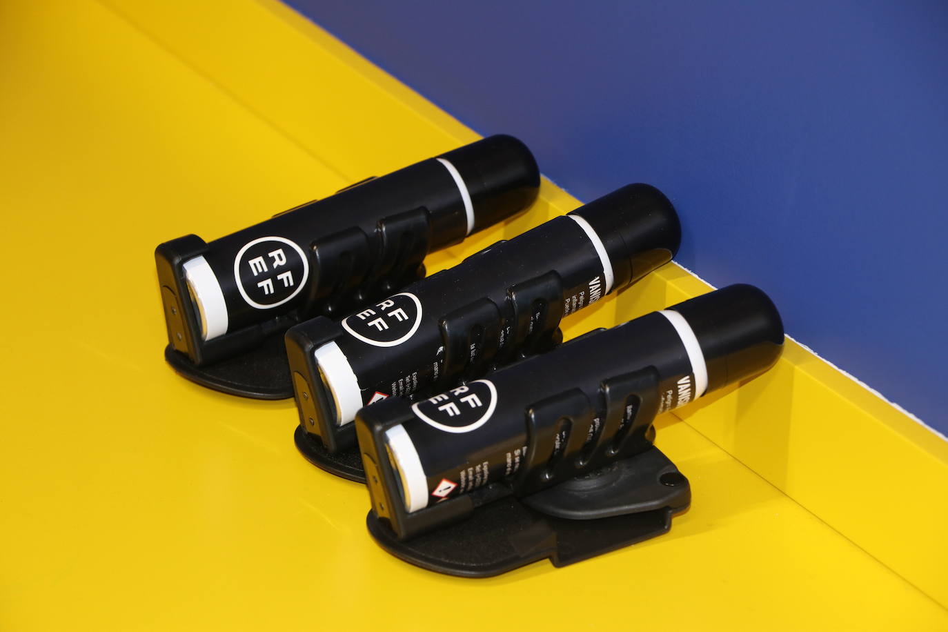 La entidad blanquiazul muestra las notables mejoras acometidas en El Toralín, que marcan el desarrollo futuro de su proyecto deportivo. La investión en los dos últimos años alcanza los cinco millones de euros. 