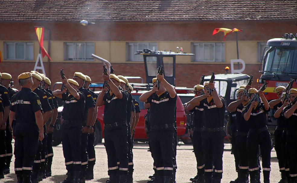 Celebración de la patrona de la UME, en la Base Conde de Gazola. 