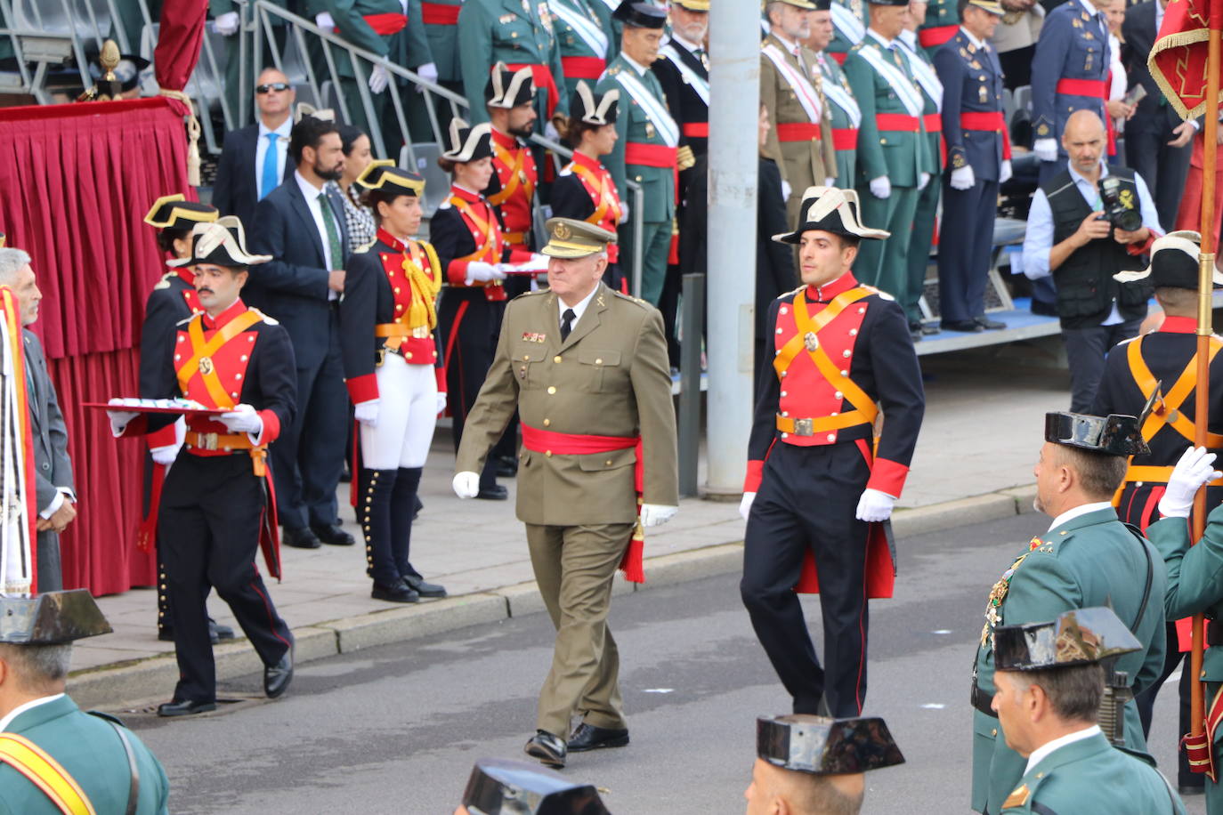 Acto central de la semana institucional de la Guardia Civil en León. 