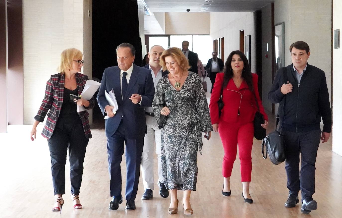 El presidente del Consejo de Cuentas de Castilla y León, Mario Amilivia, comparece para presentar el Informe 'Análisis económico financiero del impacto de la COVID-19 en la Comunidad Autónoma de Castilla y León, específicamente las entidades del sector público de la Comunidad sujetas al régimen de contabilidad pública'.