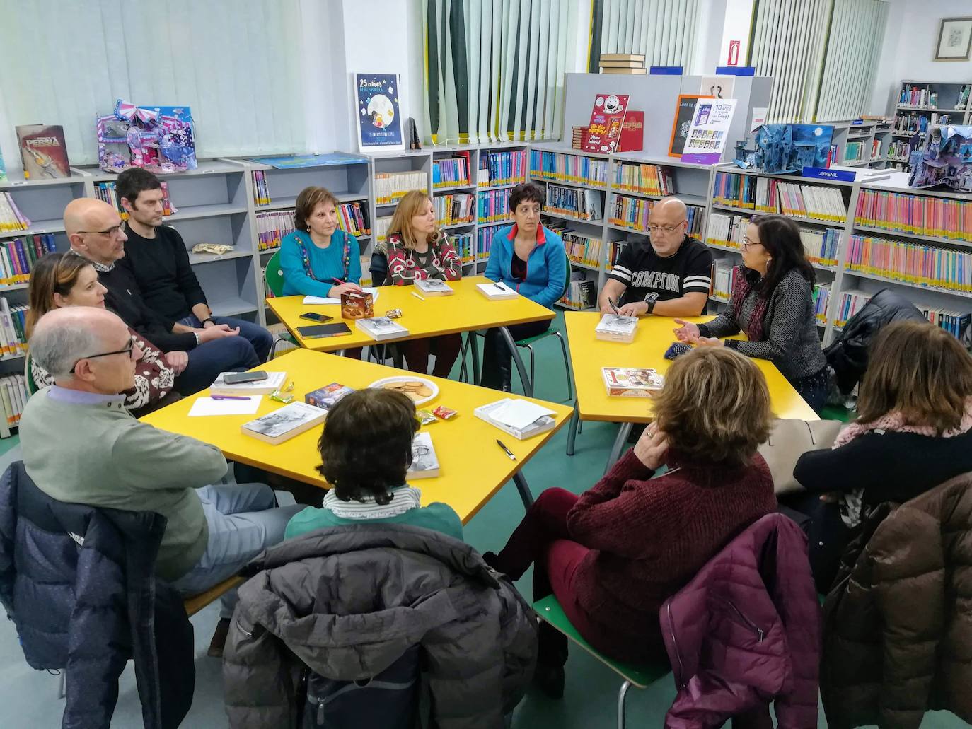 Este curso se ofrece la posibilidad de un nuevo grupo en horario matinal ahondando en la versatilidad de las propuestas para sus integrantes.