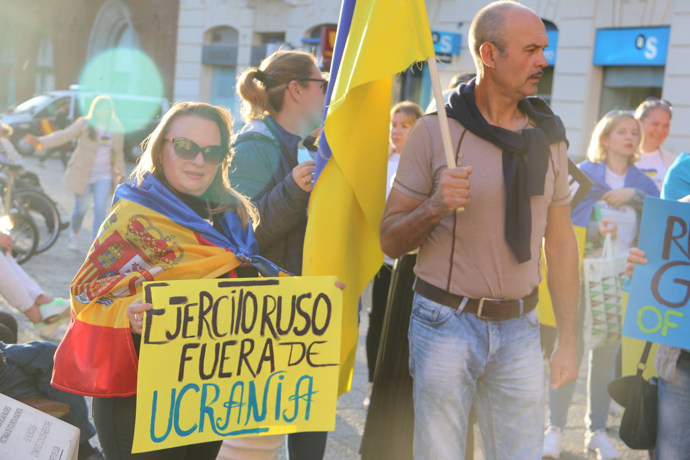 Fotos: Concentración en favor de Ucrania y contra Rusia