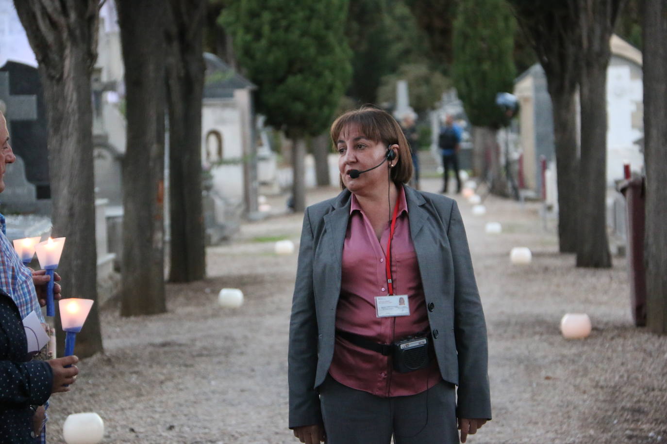 Fotos: El Cementerio de León revive en la noche