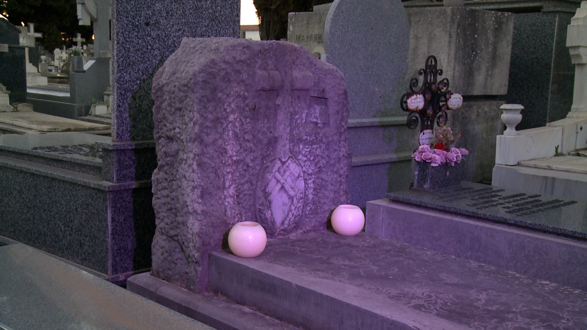 Comienzan las Rutas Culturales en el Cementerio de León