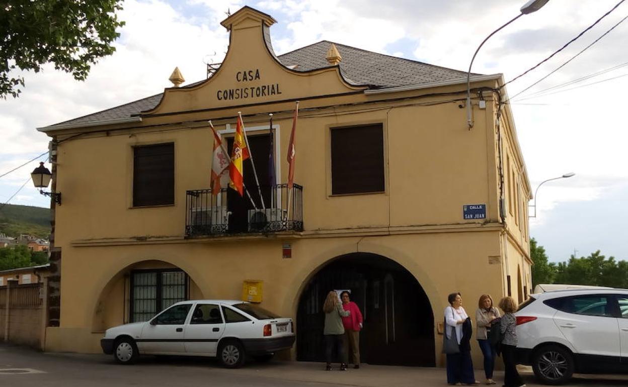 Casa Consistorial de Castropodame.