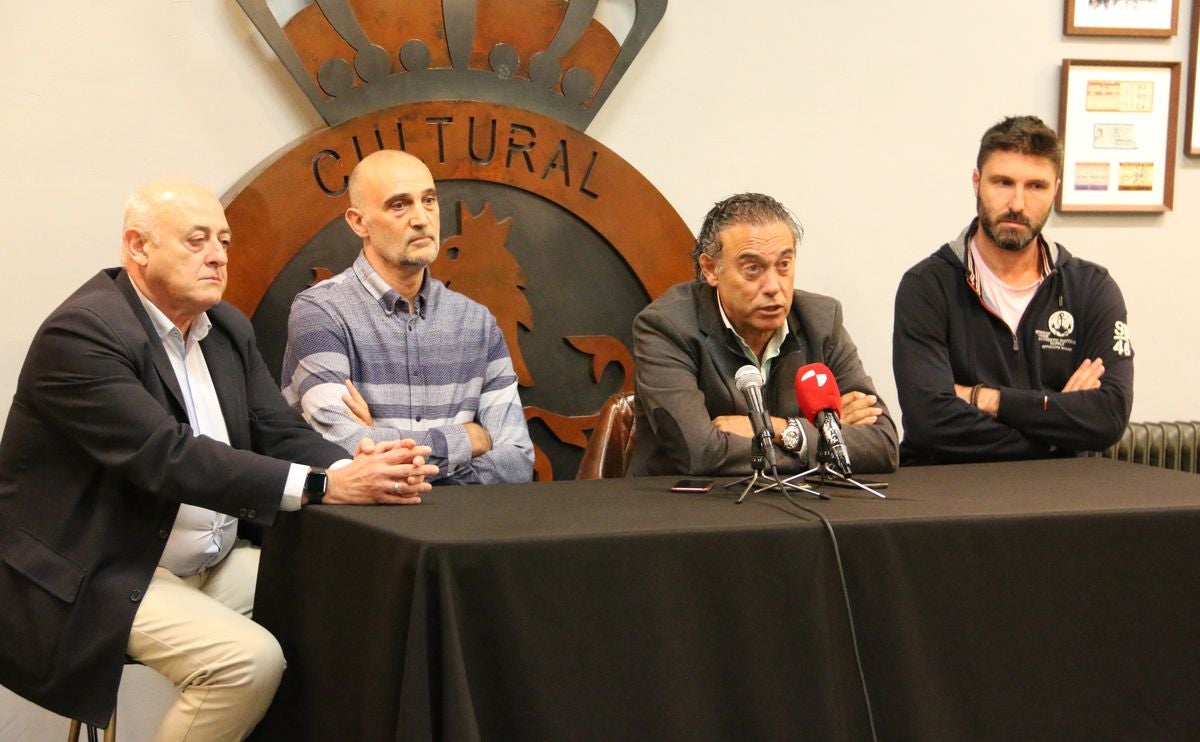 La sección de baloncesto de la Cultural organiza una cena para recaudar fondos en la lucha contra la ELA, enfermedad que padece el exjugador Urbano González