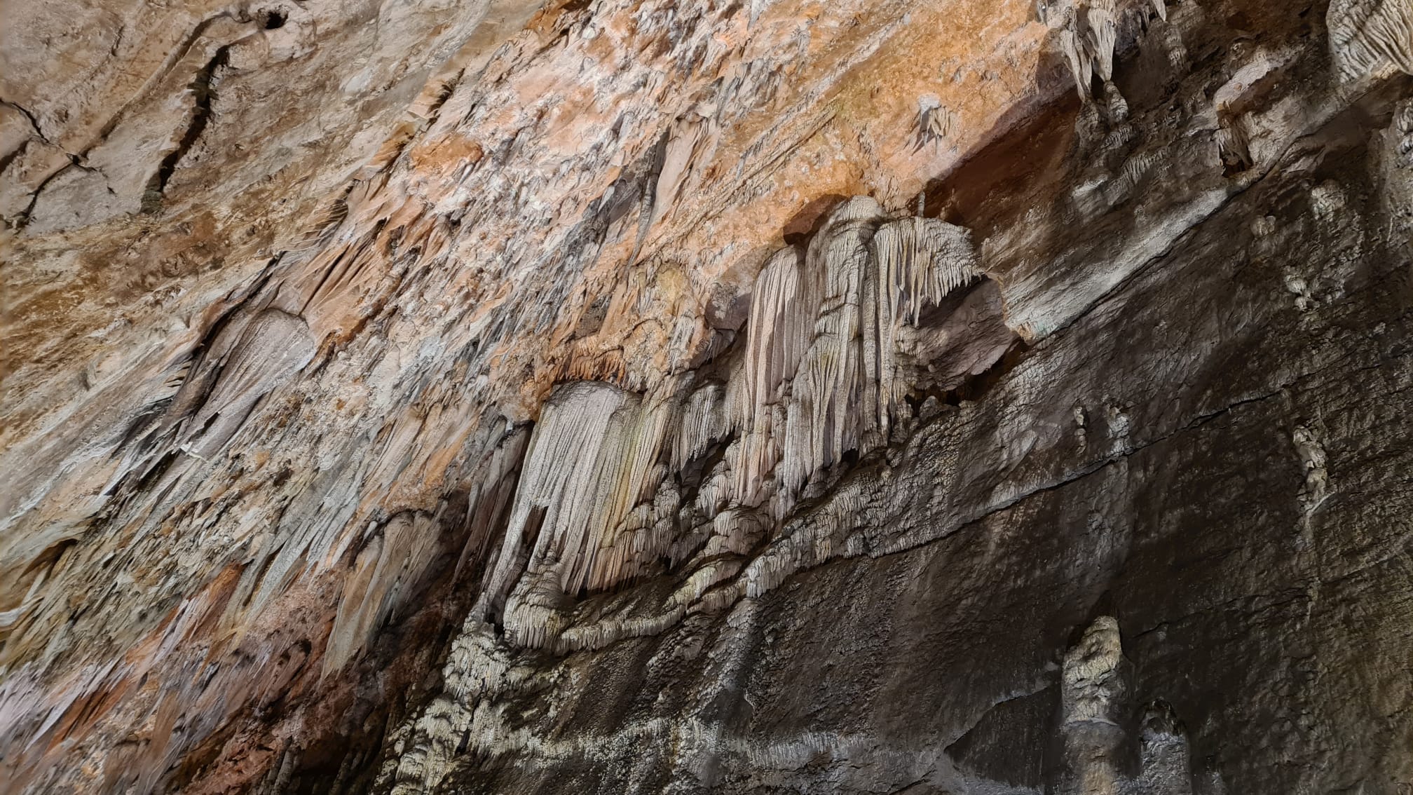 Fotos: Visita a las cuevas de Valporquero
