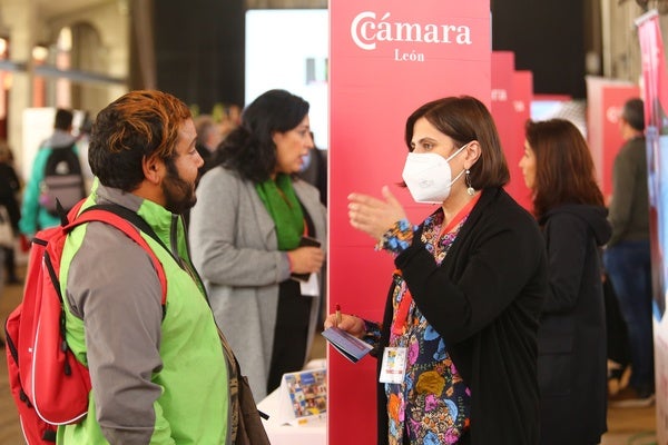 Inauguración de la III Feria del Empleo y el Emprendimiento del Bierzo.