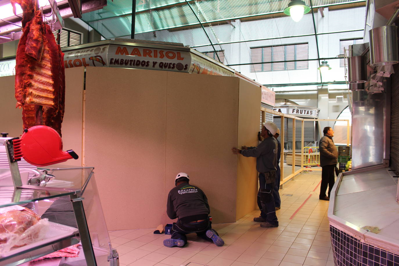 Fotos: Obras en el Mercado del Conde Luna