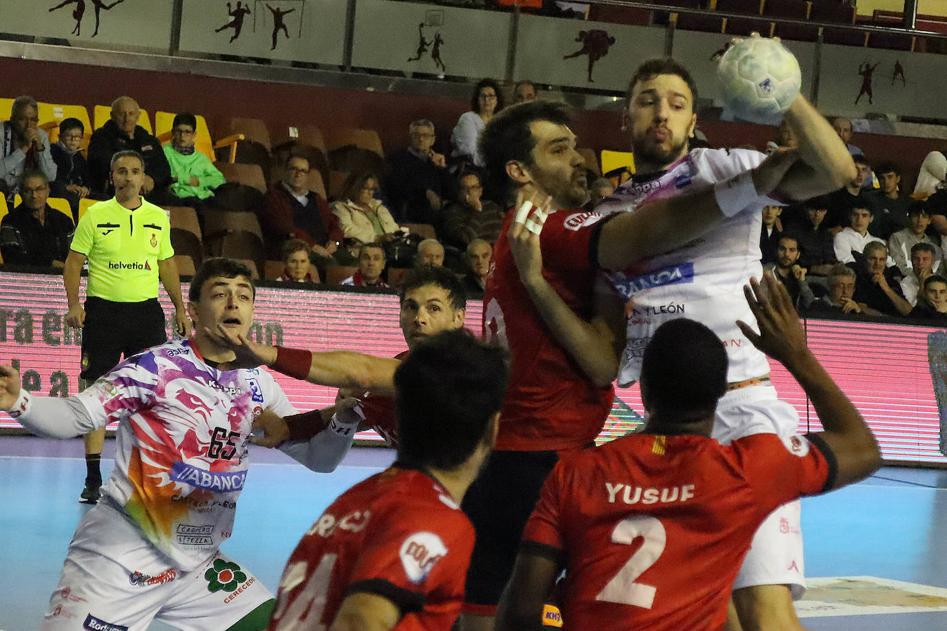 El conjunto marista vence a Granollers en el partido correspondiente a la séptima jornada de la Liga Sacyr Asobal