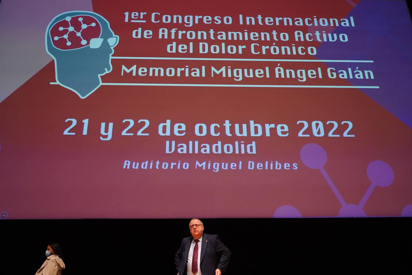 El consejero de Sanidad, Alejandro Vázquez, inaugura el I Congreso Internacional de Afrontamiento Activo del Dolor Crónico