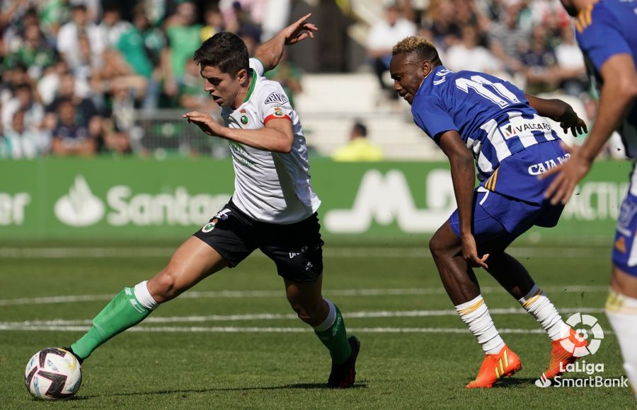 El conjunto berciano se mide al Racing en el partido correspondiente a la jornada 12 de LaLiga SmartBank