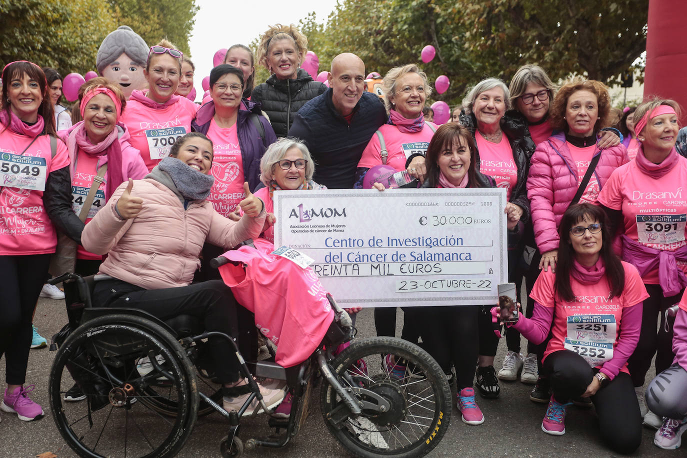 VIII Carrera de la Mujer Contra el Cáncer de Mama. 