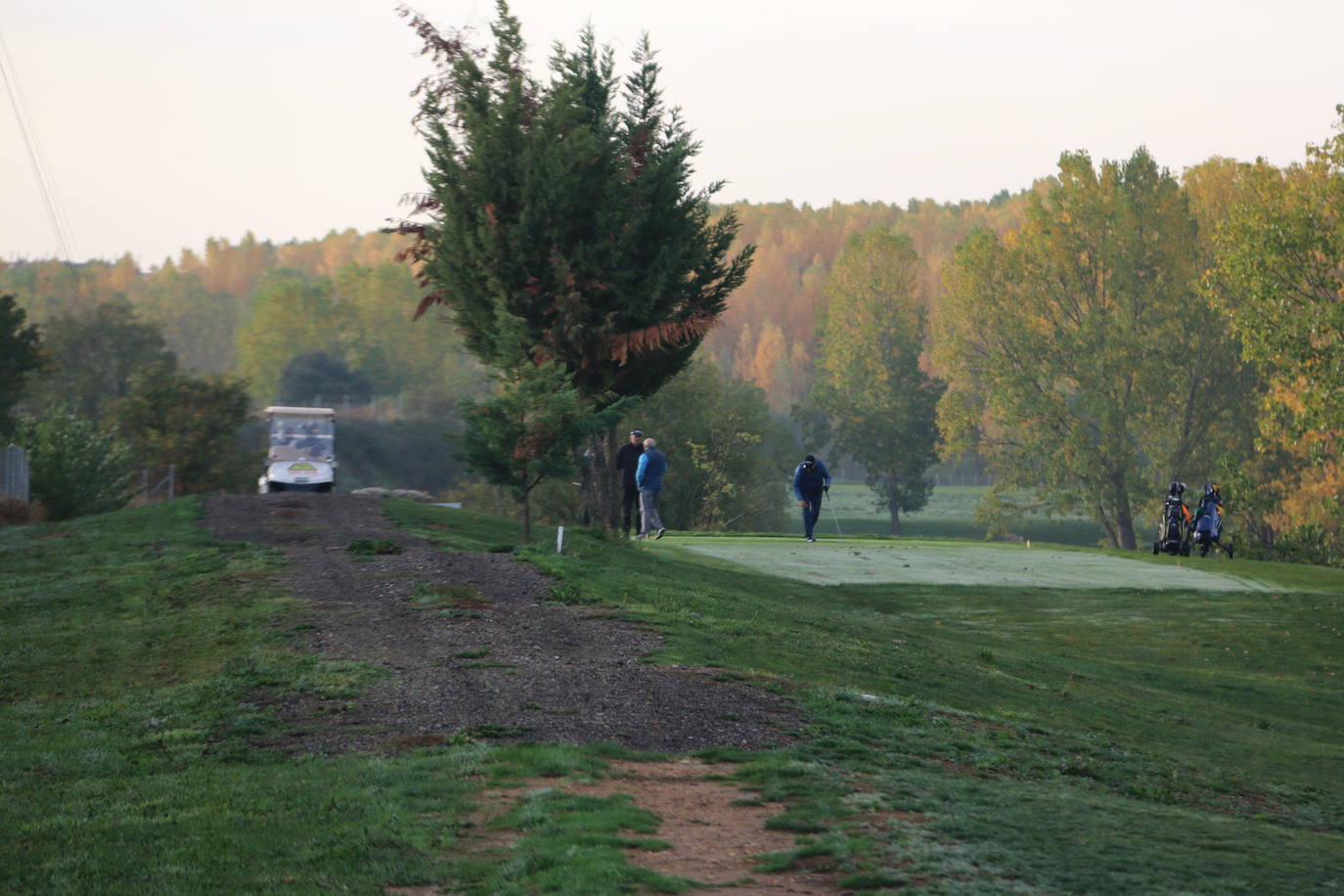 Fotos: Sesión de tarde en el II Torneo de Golf Leonoticias