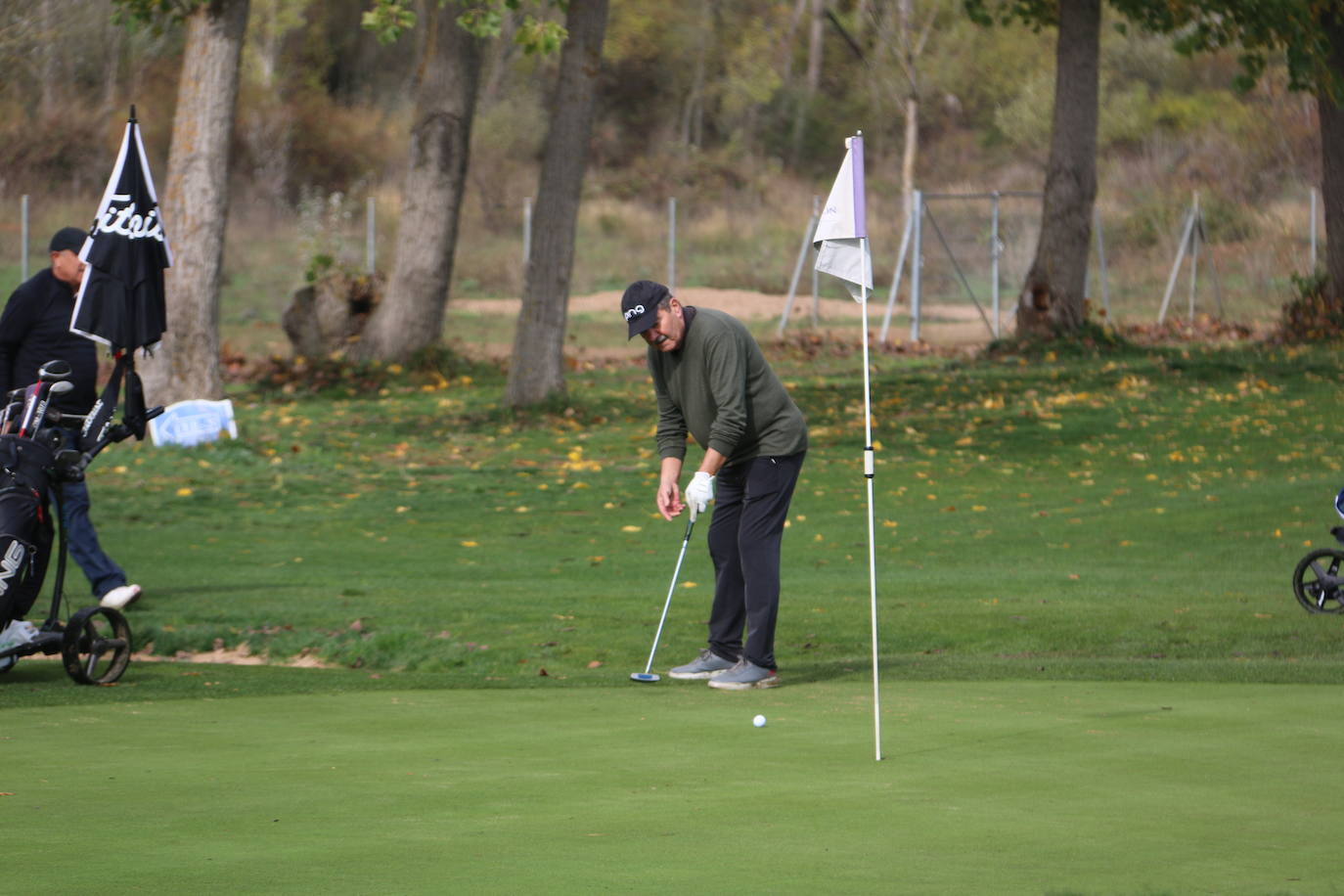 Fotos: Sesión de tarde en el II Torneo de Golf Leonoticias