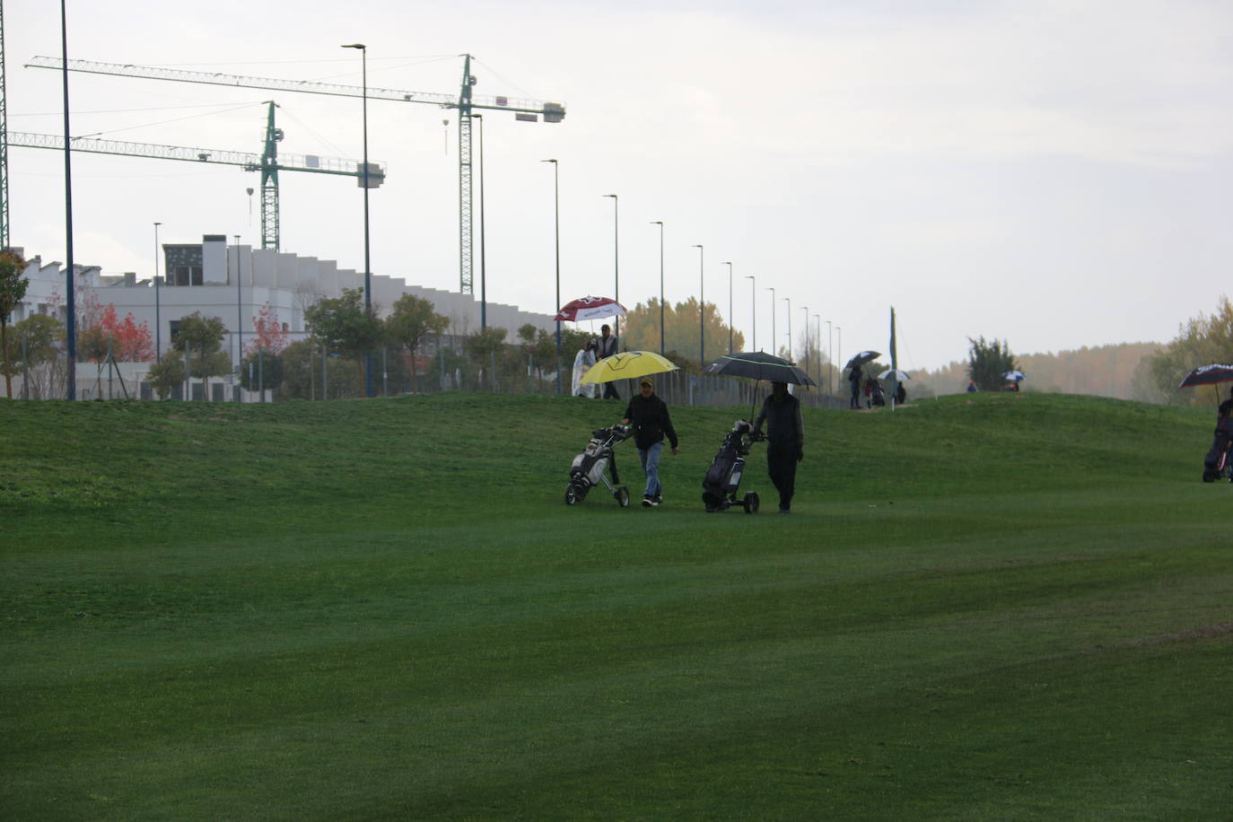 Fotos: Sesión de tarde en el II Torneo de Golf Leonoticias
