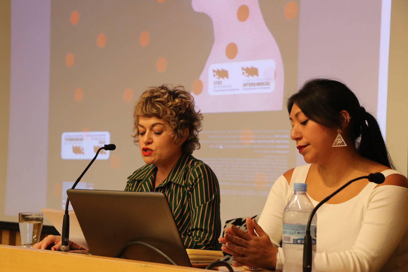 Presentación del calendario 'Tiempo de mujeres, mujeres en el tiempo' que tendrá como protagonistas a artistas visuales.