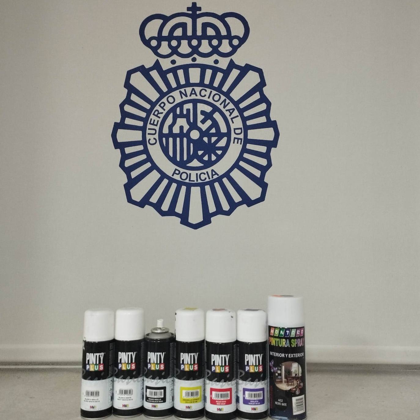 Detenida una persona por realizar pintadas en la calle y sin consentimiento. 