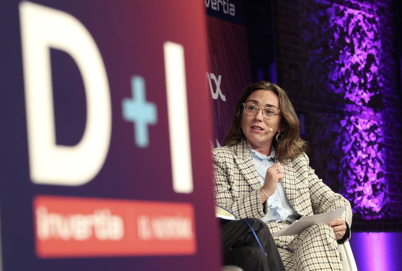 La consejera de Movilidad y Transformación Digital, María Gonzalez, participa en el Foro 'El despegue de los polos digitales' de Disruptores e Innovadores.