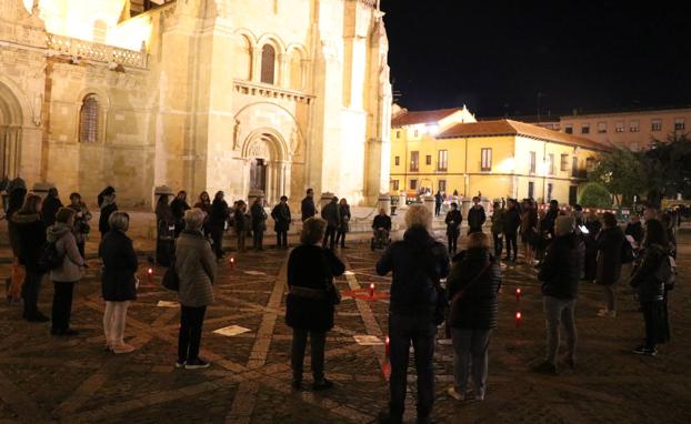 Este gesto se hará público con intención de que sea periódico, cada mes, ahondando en distintos temas que afectan a la sociedad. 