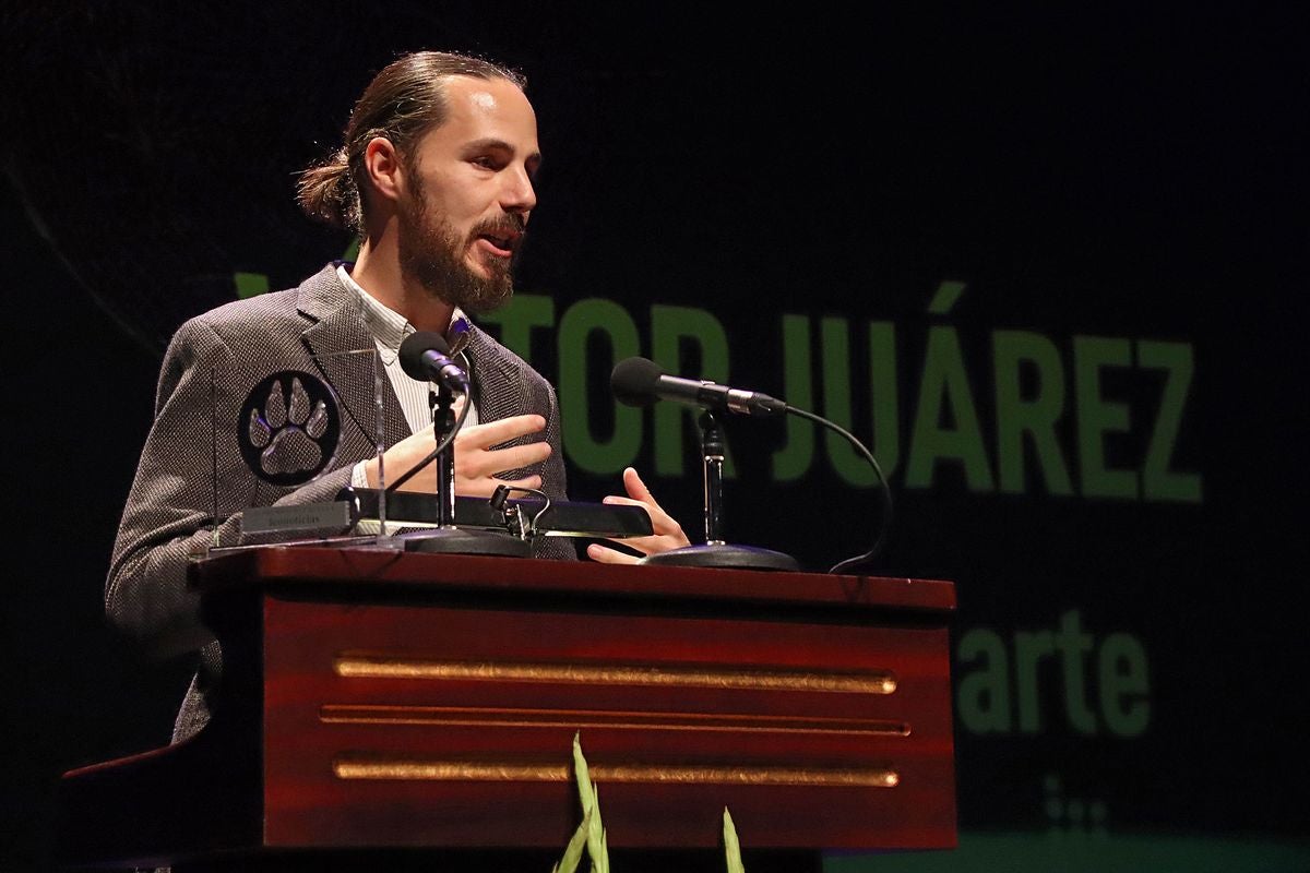 Victor Juárez en los IX Premios Haz Huella Leonoticias