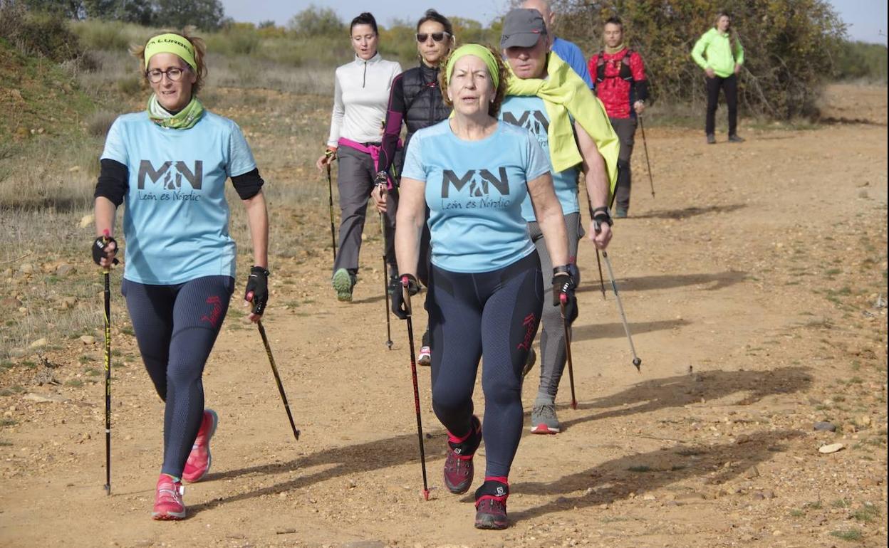 La carrera benéfica tuvo como destino la Asociación Española Contra el Cáncer.