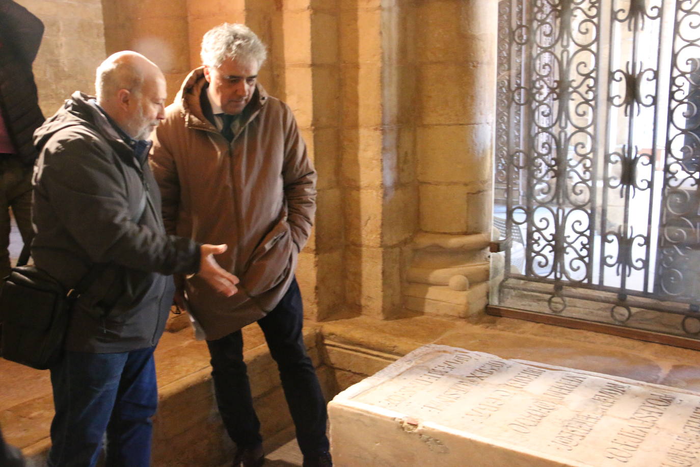 Visita a la restauración de las pinturas del Panteón Real de la Colegiata de San Isidoro